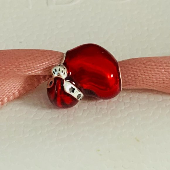 Pandora Metallic Red Christmas Heart Charm All want for Christmas Heart Pendant - Picture 5 of 7